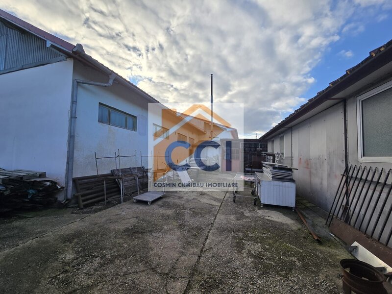 Buciumi. Se ofera spre vanzare / inchiriere cladire cu spatiu comercial