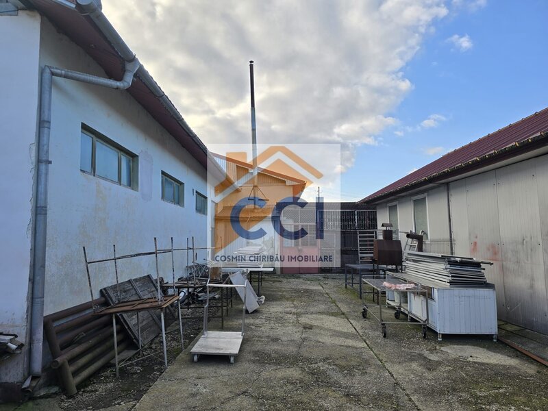 Buciumi. Se ofera spre vanzare / inchiriere cladire cu spatiu comercial