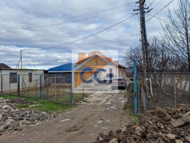 Buciumi. Se ofera spre vanzare / inchiriere cladire cu spatiu comercial